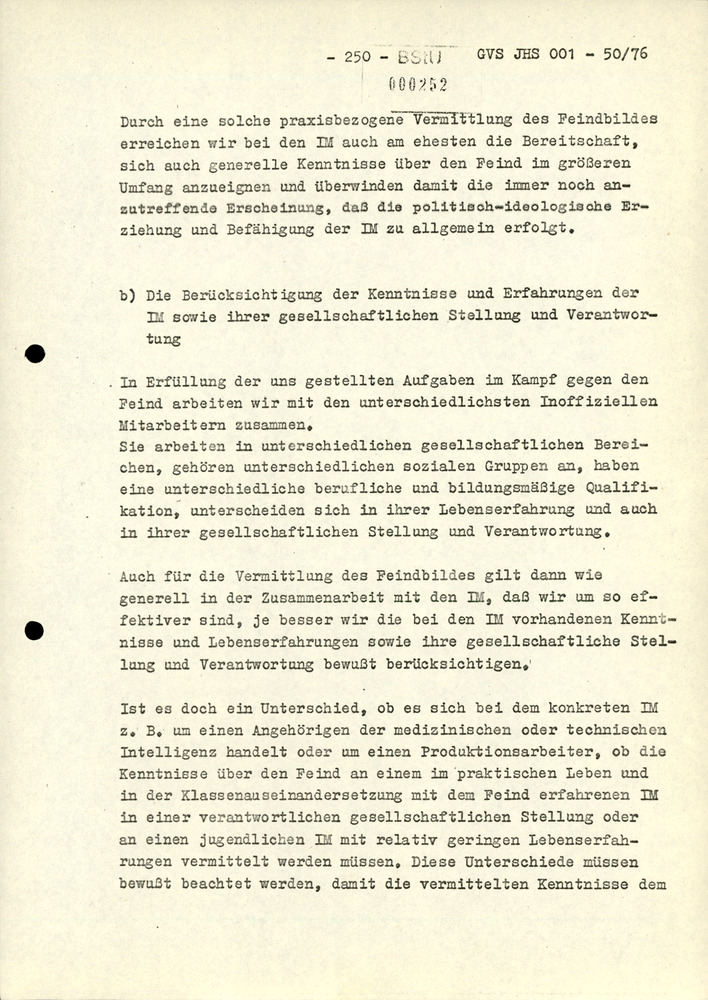 Dissertation "Zur Rolle und dem aktuell-politischen Inhalt eines aufgabenbezogenen Feindbildes in der Zusammenarbeit mit IM"