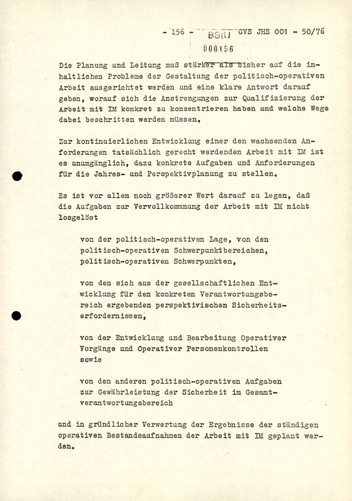 Dissertation "Zur Rolle und dem aktuell-politischen Inhalt eines aufgabenbezogenen Feindbildes in der Zusammenarbeit mit IM"