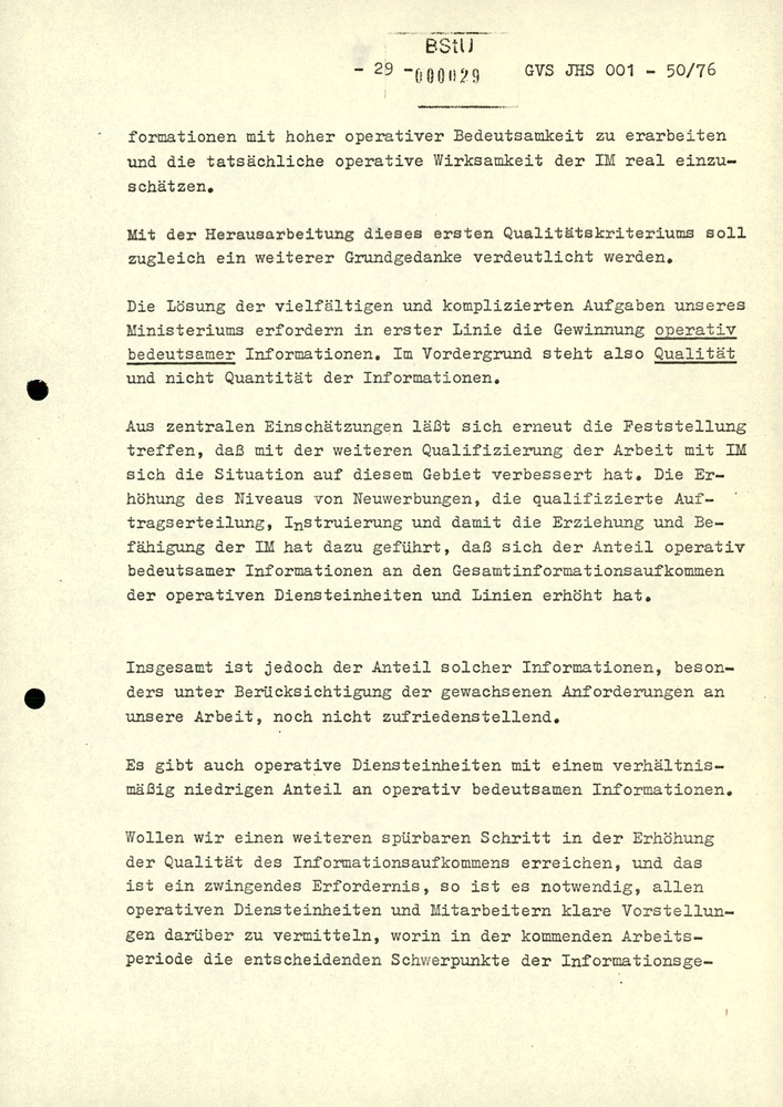 Dissertation "Zur Rolle und dem aktuell-politischen Inhalt eines aufgabenbezogenen Feindbildes in der Zusammenarbeit mit IM"