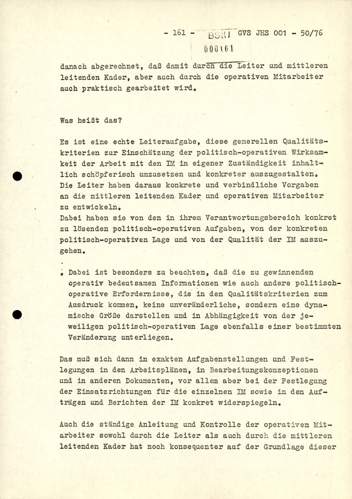 Dissertation "Zur Rolle und dem aktuell-politischen Inhalt eines aufgabenbezogenen Feindbildes in der Zusammenarbeit mit IM"
