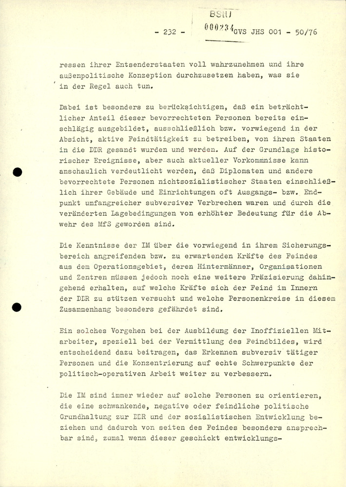 Dissertation "Zur Rolle und dem aktuell-politischen Inhalt eines aufgabenbezogenen Feindbildes in der Zusammenarbeit mit IM"