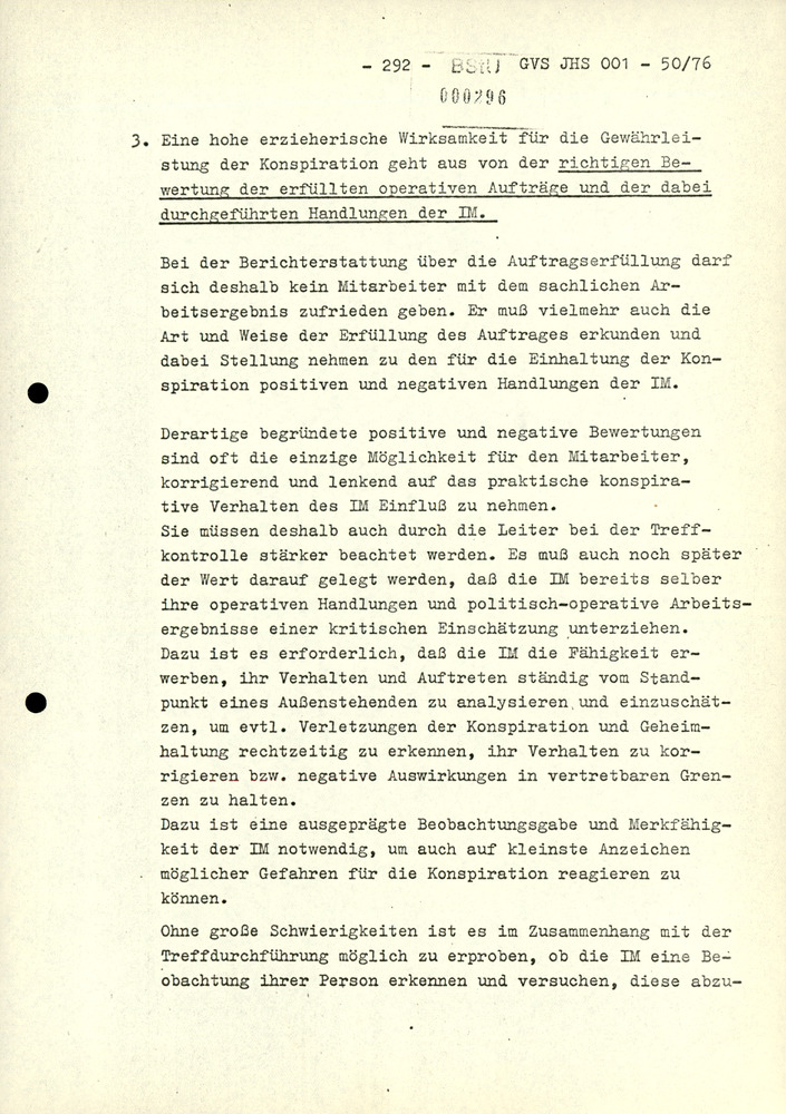 Dissertation "Zur Rolle und dem aktuell-politischen Inhalt eines aufgabenbezogenen Feindbildes in der Zusammenarbeit mit IM"