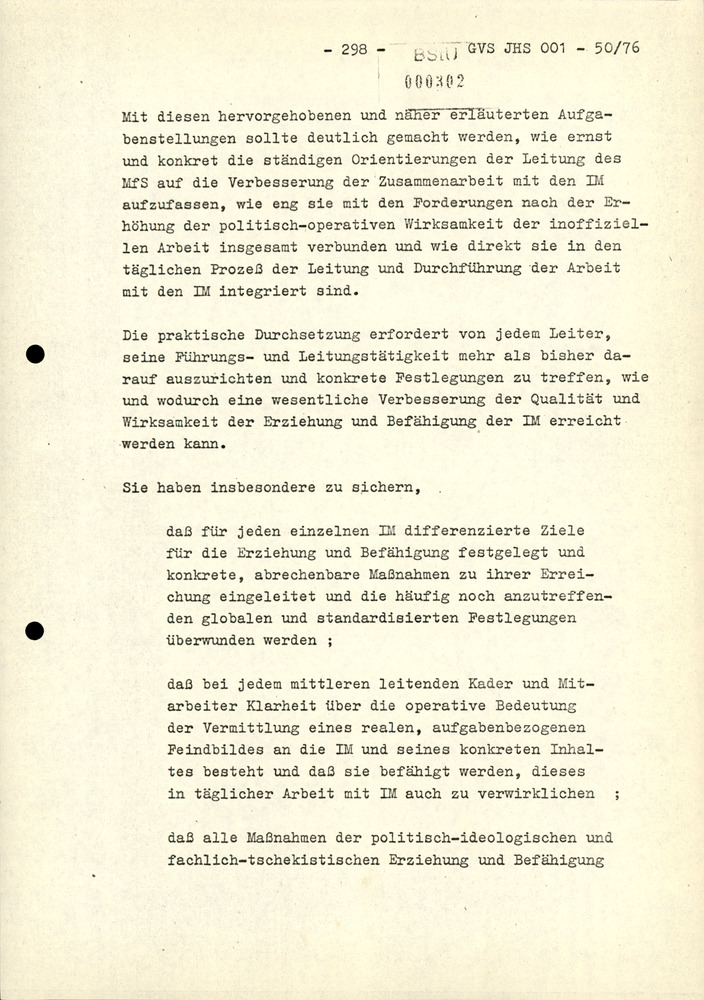 Dissertation "Zur Rolle und dem aktuell-politischen Inhalt eines aufgabenbezogenen Feindbildes in der Zusammenarbeit mit IM"