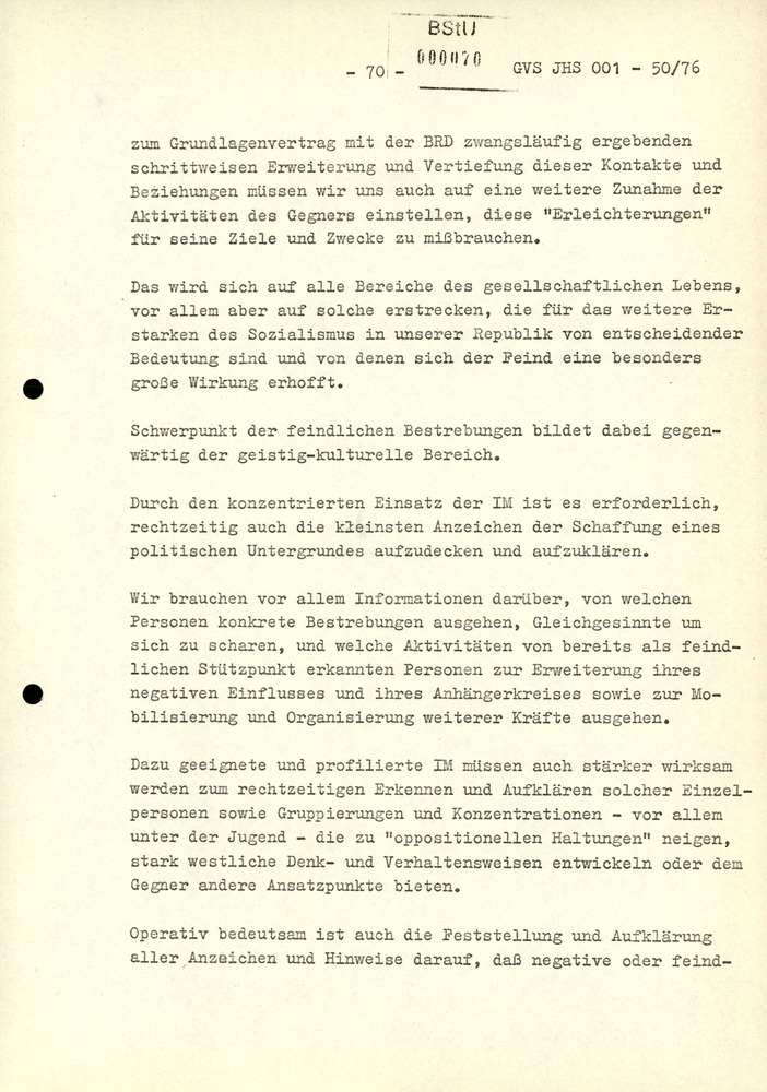 Dissertation "Zur Rolle und dem aktuell-politischen Inhalt eines aufgabenbezogenen Feindbildes in der Zusammenarbeit mit IM"