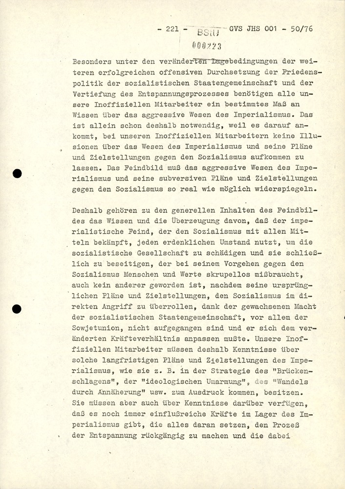 Dissertation "Zur Rolle und dem aktuell-politischen Inhalt eines aufgabenbezogenen Feindbildes in der Zusammenarbeit mit IM"