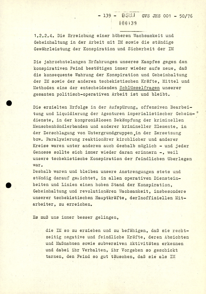 Dissertation "Zur Rolle und dem aktuell-politischen Inhalt eines aufgabenbezogenen Feindbildes in der Zusammenarbeit mit IM"