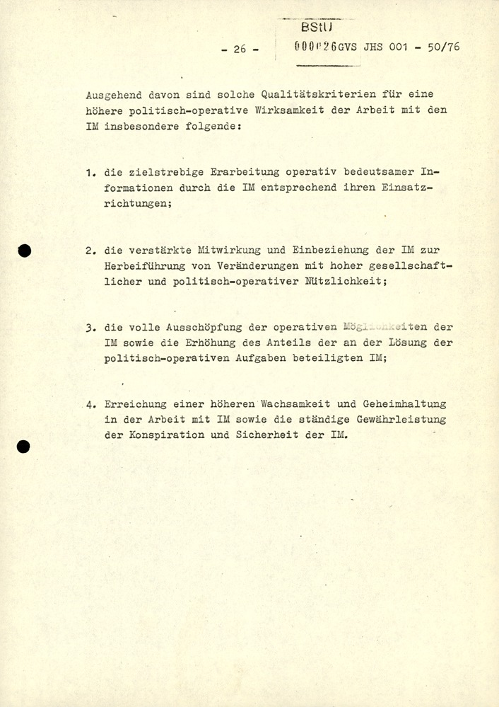 Dissertation "Zur Rolle und dem aktuell-politischen Inhalt eines aufgabenbezogenen Feindbildes in der Zusammenarbeit mit IM"