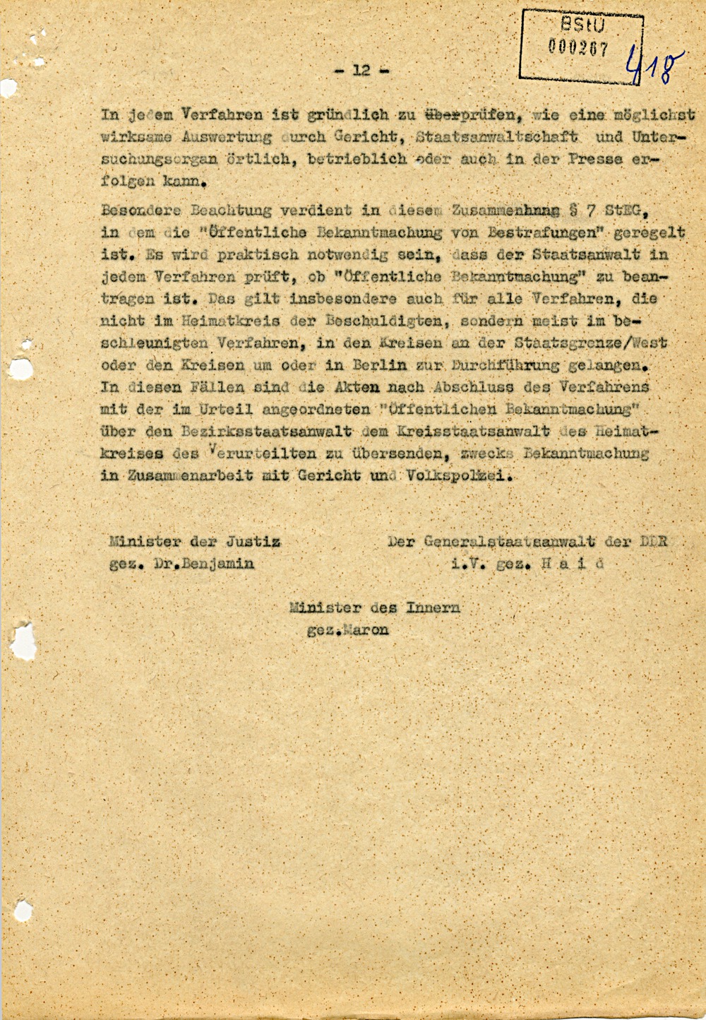 Direktive über die Anwendung des novellierten Passgesetzes