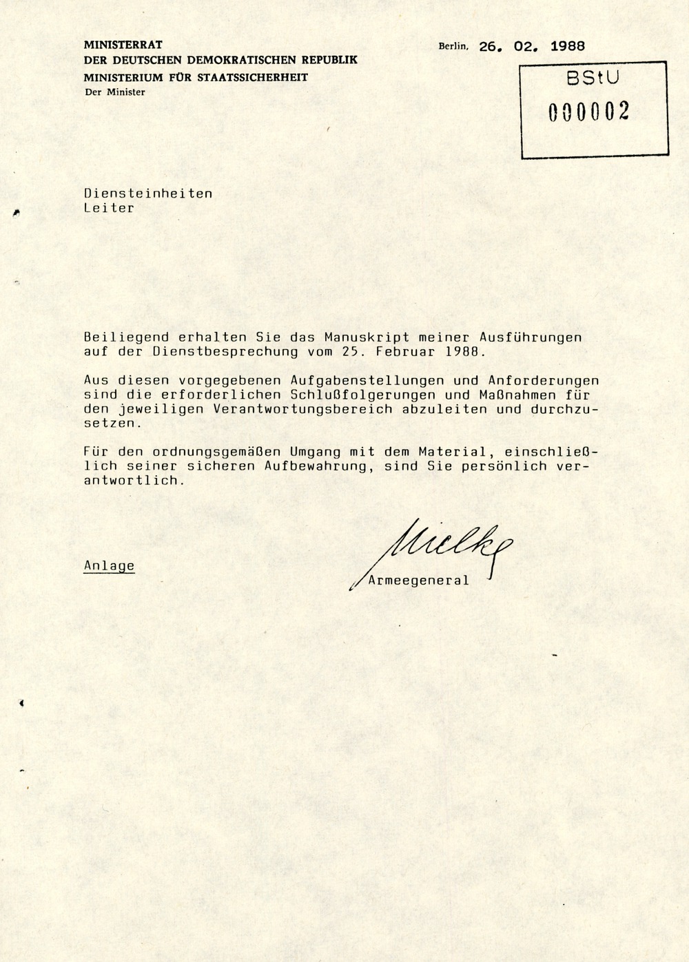 Referat Erich Mielkes zur "Übersiedlung" auf einer Dienstbesprechung