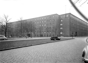 Außenaufnahmen von "Haus 2" der Stasi-Zentrale in Berlin-Lichtenberg