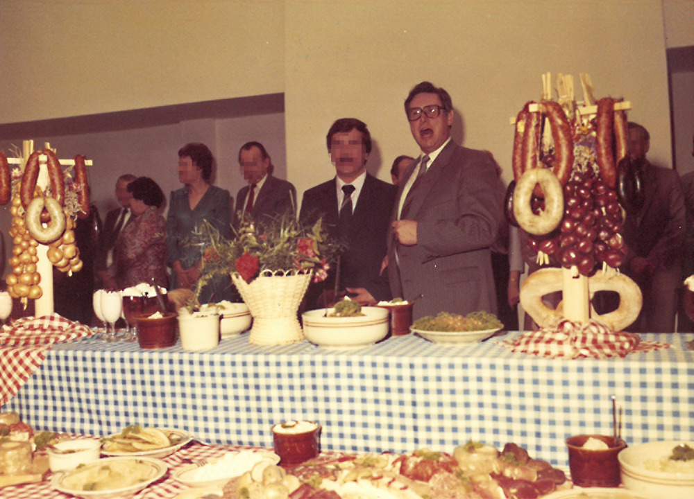 Feierlichkeiten in der Bezirksverwaltung Halle