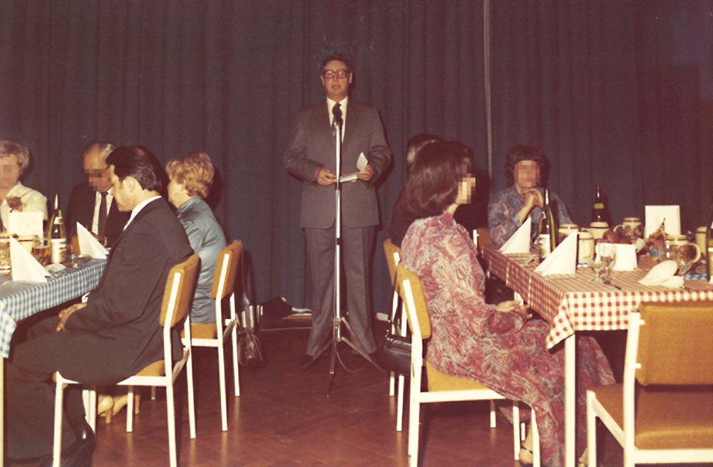 Feierlichkeiten in der Bezirksverwaltung Halle