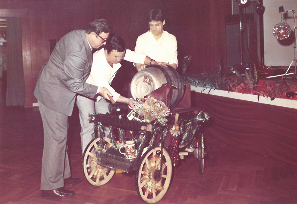 Feierlichkeiten in der Bezirksverwaltung Halle