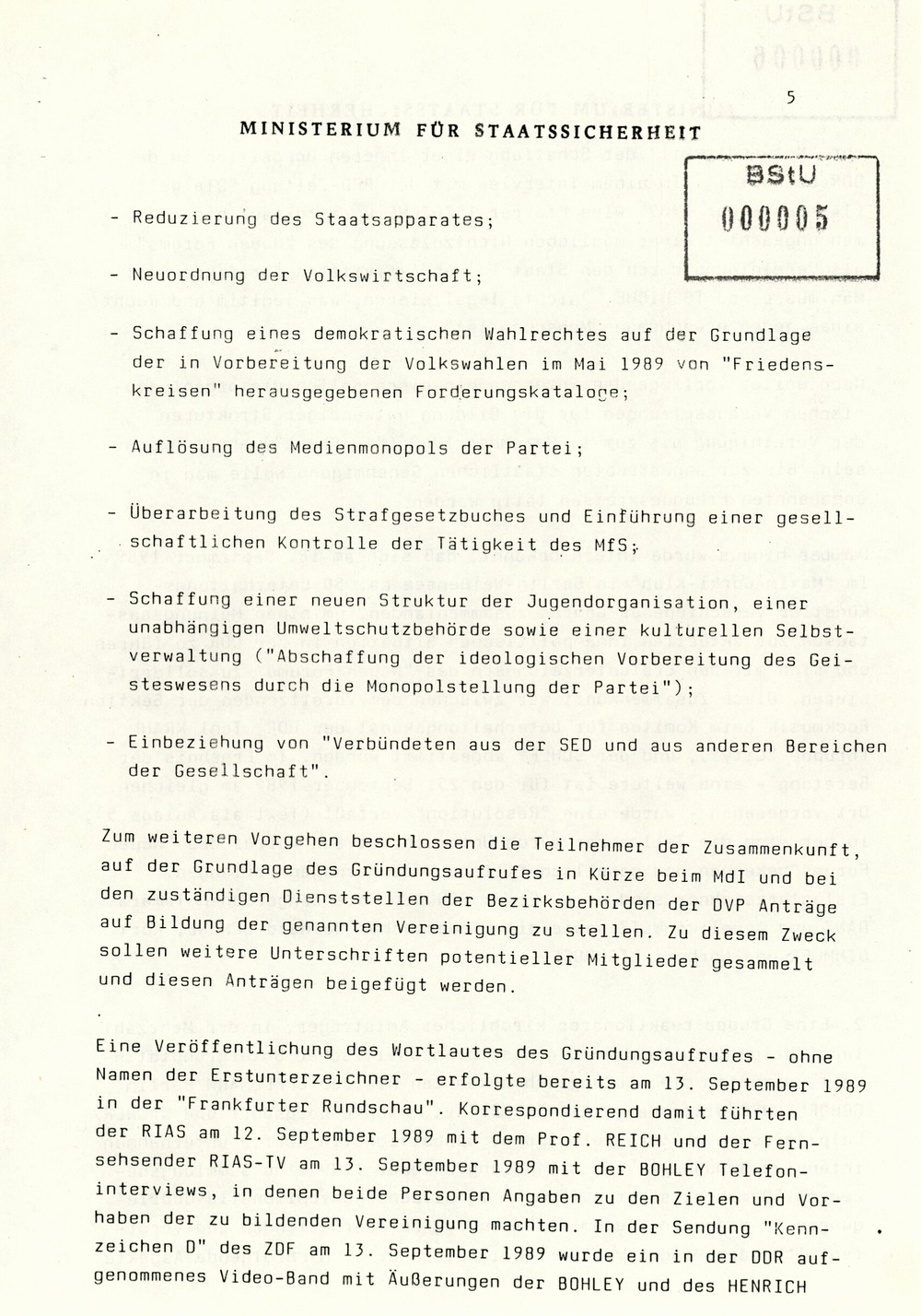 Information über Bestrebungen oppositioneller Kräfte zur Schaffung DDR-weiter Sammlungsbewegungen