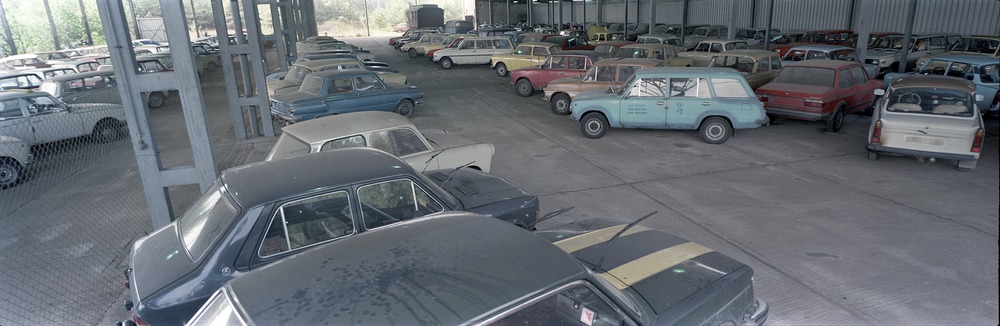 Sichergestellte Fahrzeuge von über Ungarn und die CSSR geflüchteten DDR-Bürgern