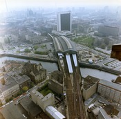 Luftbilder der Grenze in Berlin am Bahnhof Friedrichstraße