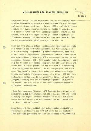 Information über zunehmende Kontakte führender SPD-Funktionäre zu kirchlichen Gremien und Amtsträgern in der DDR