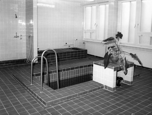 Innenaufnahmen des Stasi-Krankenhauses Berlin-Buch
