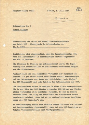 Reise der Touristen­delegation zum Spiel DDR-Niederlande während der WM 1974