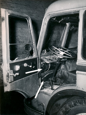 Fotodokumentation einer gescheiterten Flucht mit einem BVG-Bus