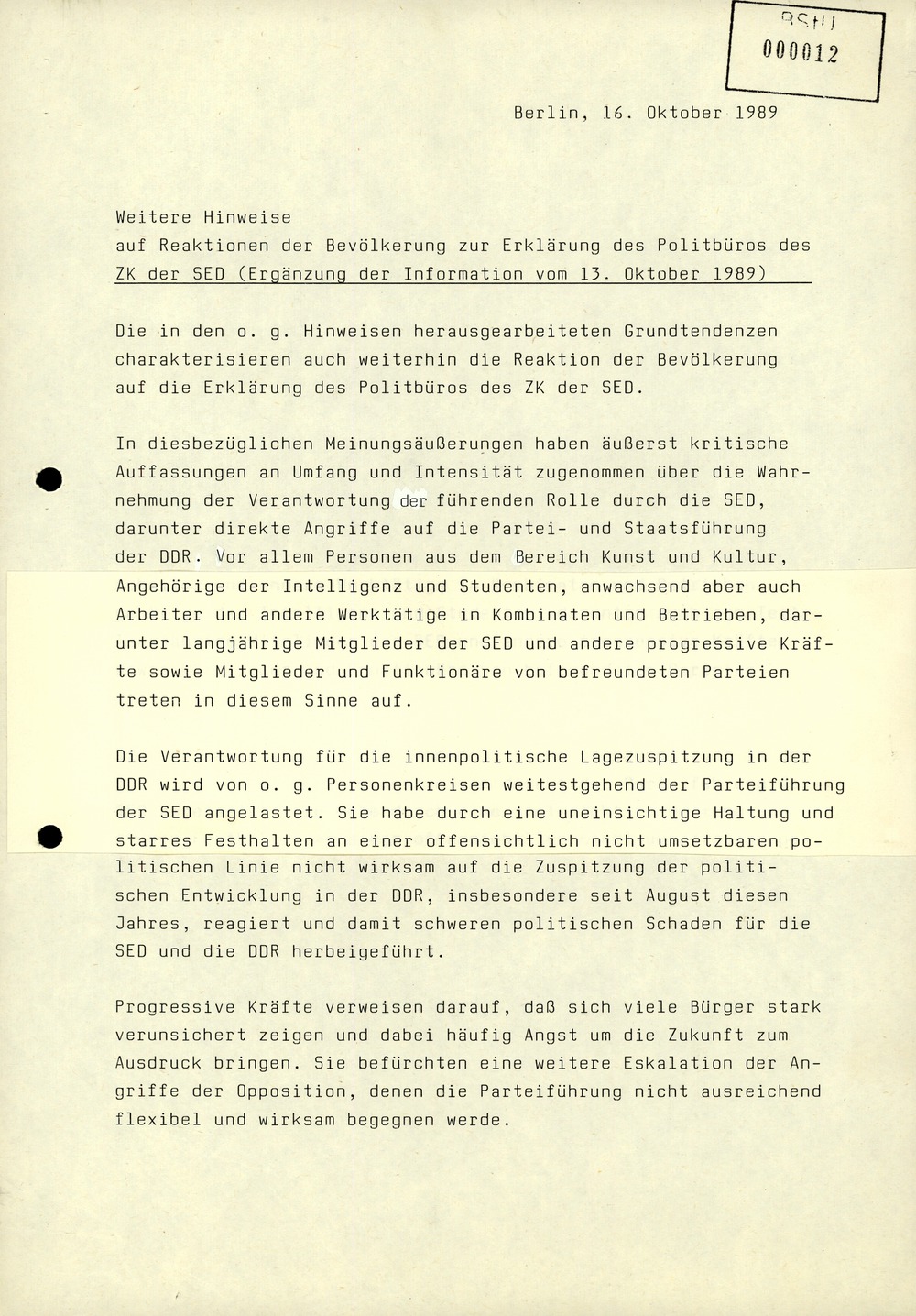 Schreiben Mielkes an Krenz mit Information zu "Reaktionen der Bevölkerung zur Erklärung des Politbüros"
