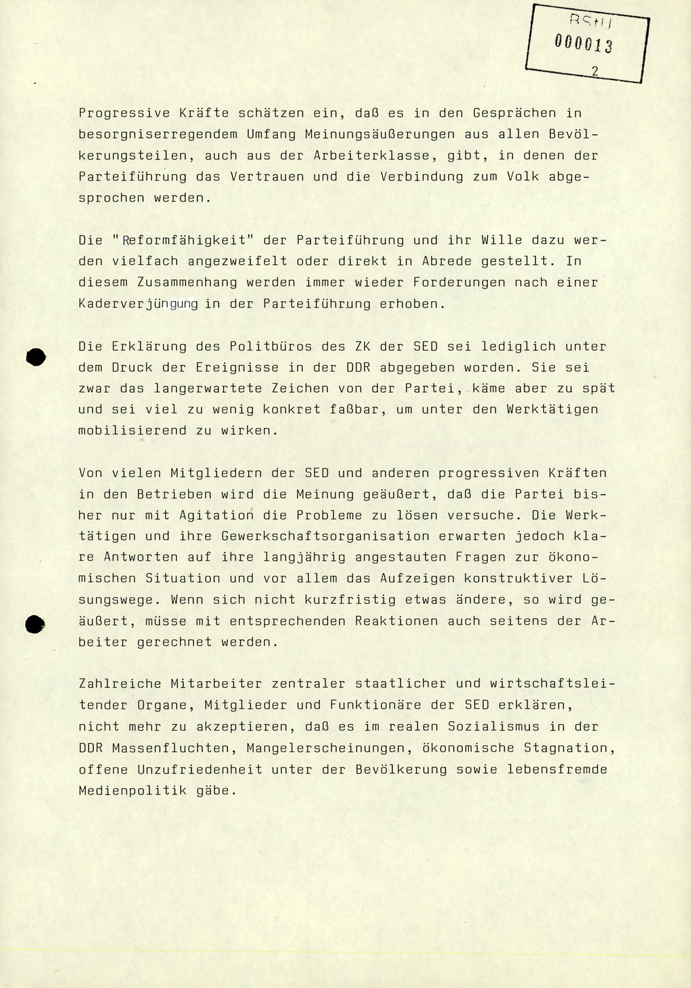 Schreiben Mielkes an Krenz mit Information zu "Reaktionen der Bevölkerung zur Erklärung des Politbüros"