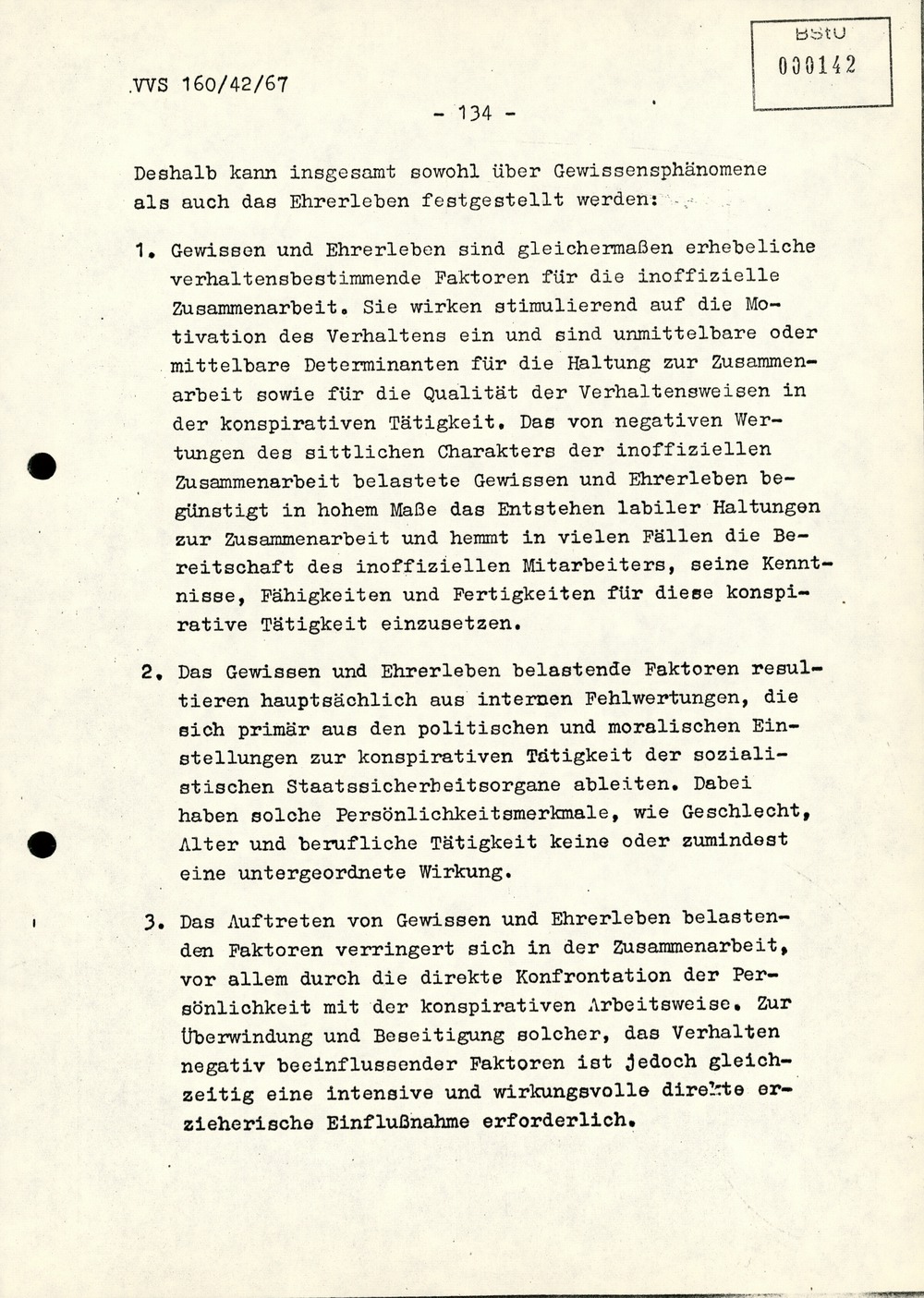 Dissertation "Die Wirksamkeit moralischer Faktoren im Verhalten der Bürger der DDR zur inoffiziellen Zusammenarbeit mit dem MfS"