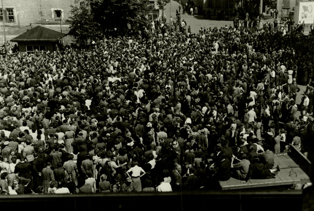 Demonstration von Arbeitern des VEB Rheinmetall in Sömmerda am 17. Juni 1953